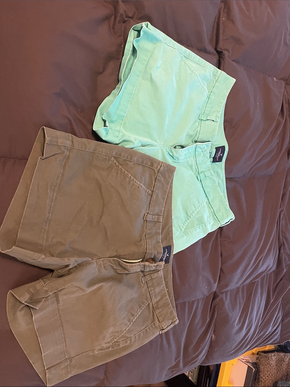 American Eagle Pair of Casual Midi Cotton Shorts in Aqua and Army Green